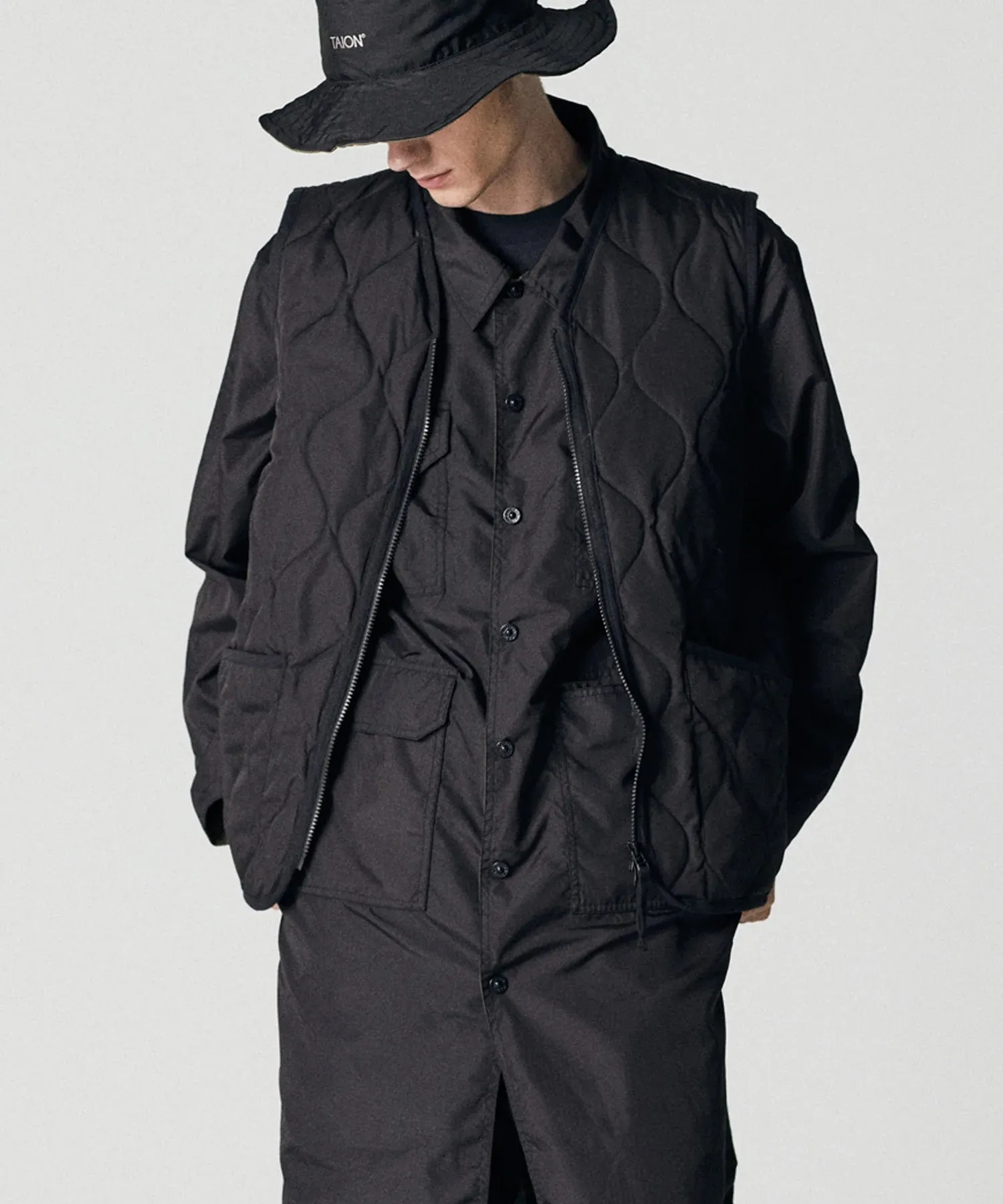 Military Zip V-Neck Down Vest - Black