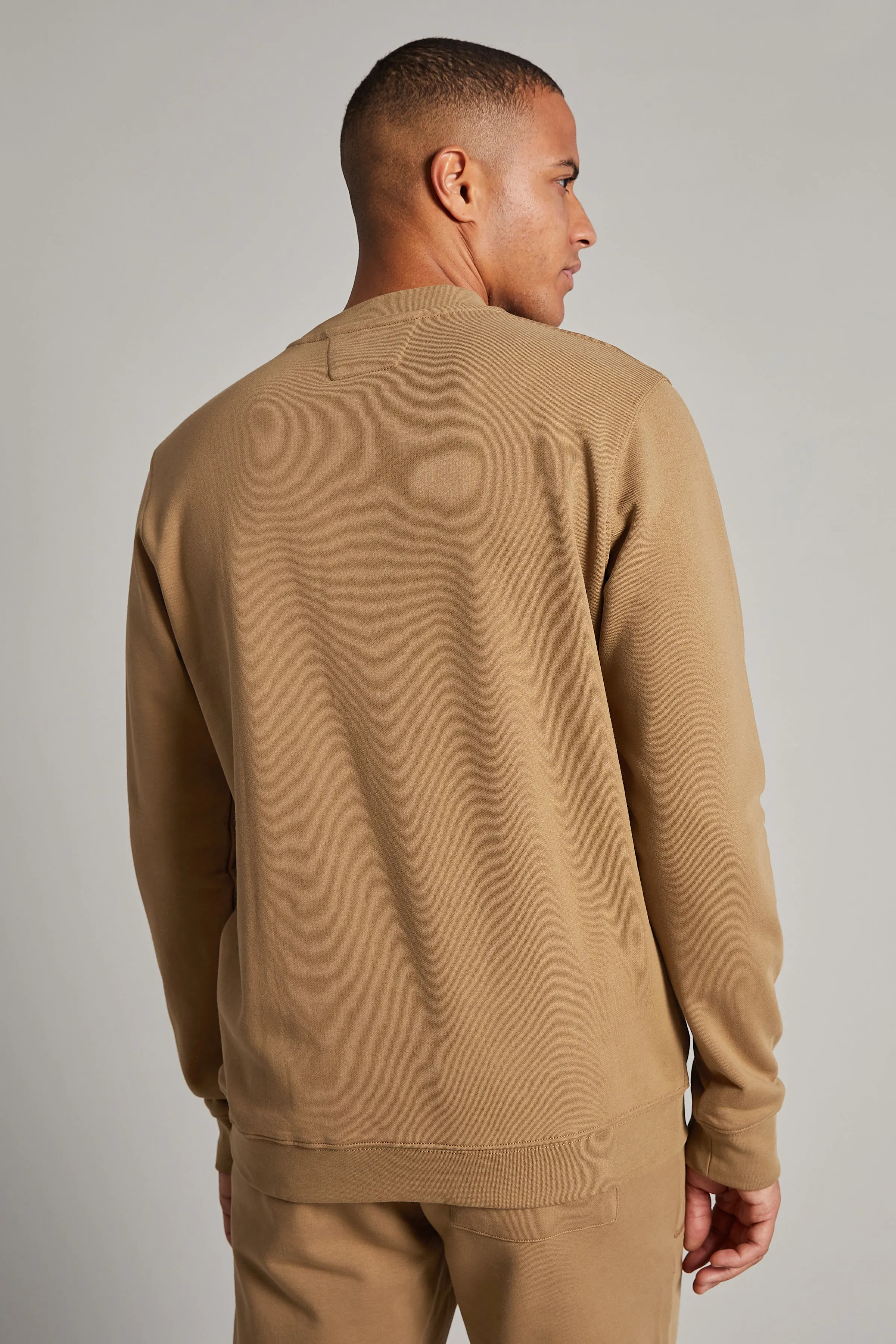 MT30205897 Crew Sweat