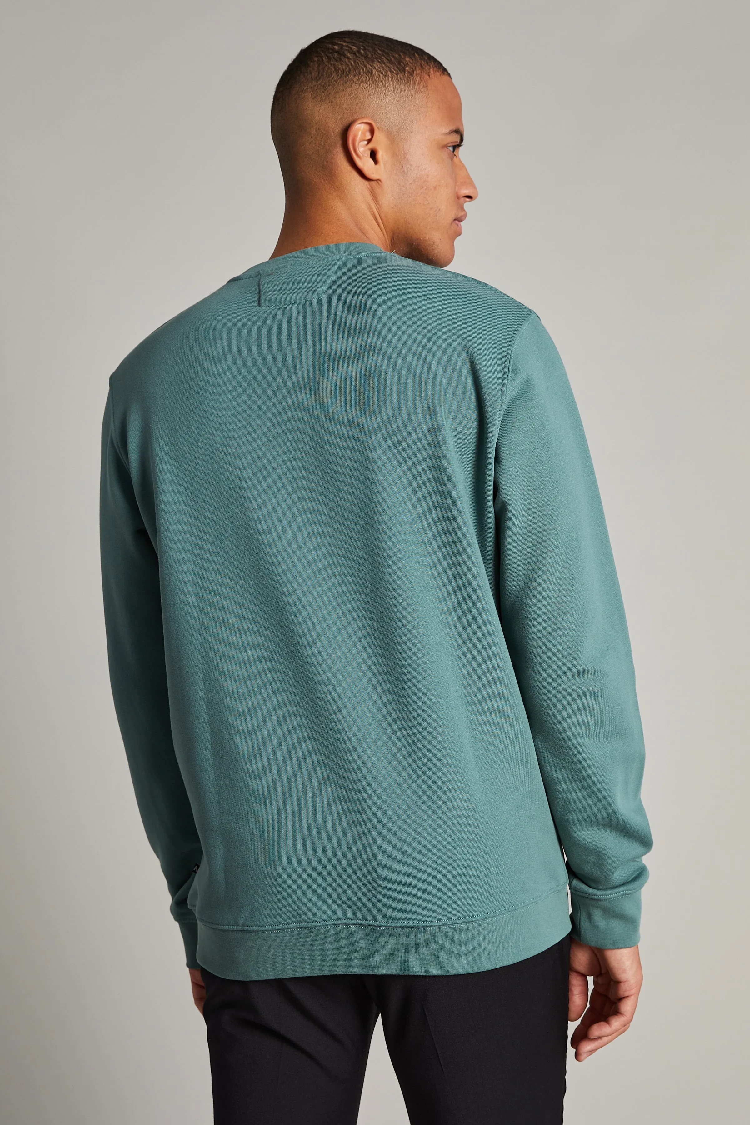 MT30205897 Crew Sweat
