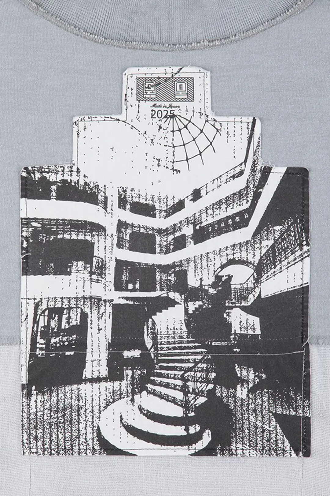 OVERDYE COLLARED LIGHT CREW NECK
